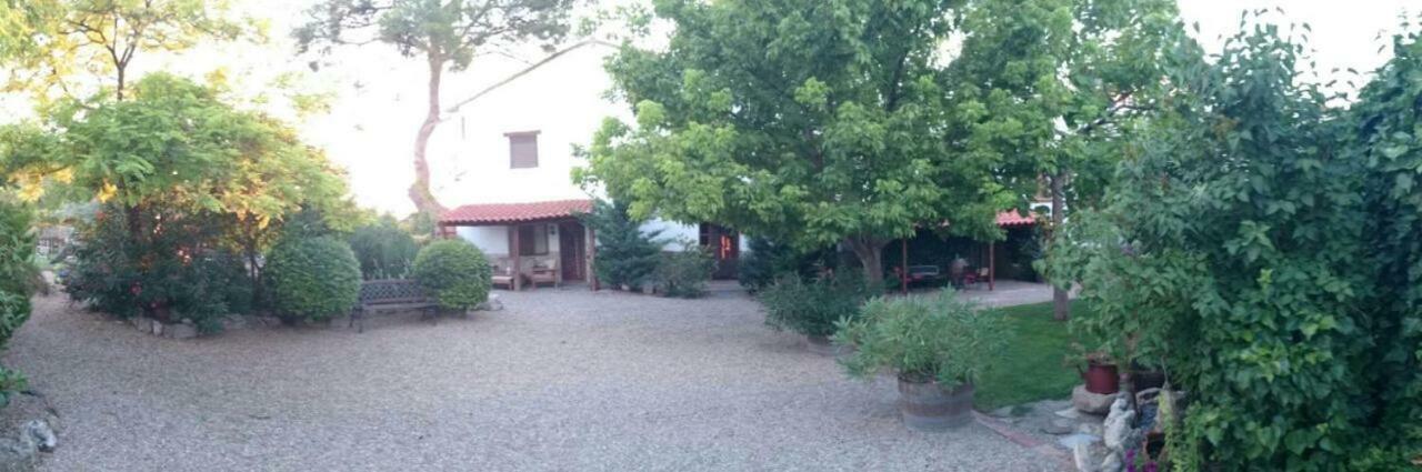 Casa Rural La Fabriquilla Малон Экстерьер фото